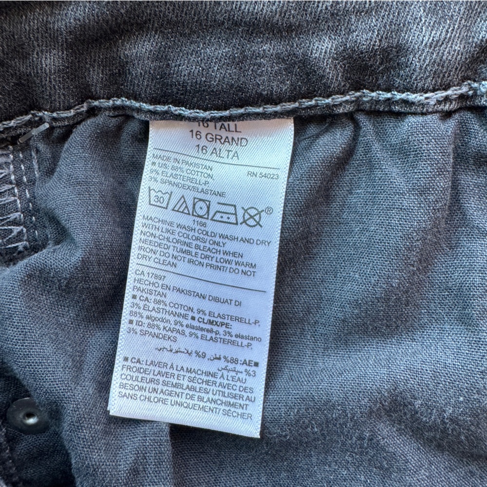 Old Navy Dark Gray Skinny Jeans - Picture 6 of 9